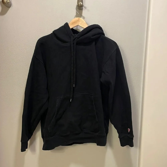 TNA woman’s black sweatshirt - Picture 1 of 10